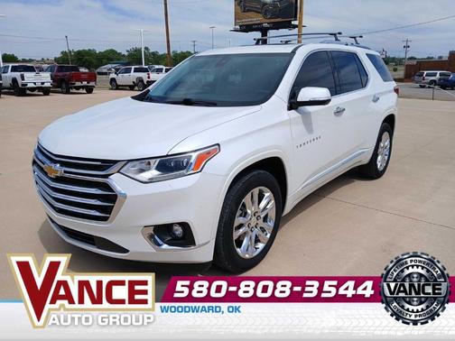 Iridescent Pearl Tricoat 2020 Chevrolet Traverse High Country