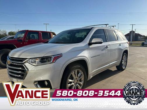 Iridescent Pearl Tricoat 2020 Chevrolet Traverse High Country