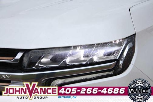 Iridescent Pearl Tricoat 2022 Chevrolet Tahoe High Country