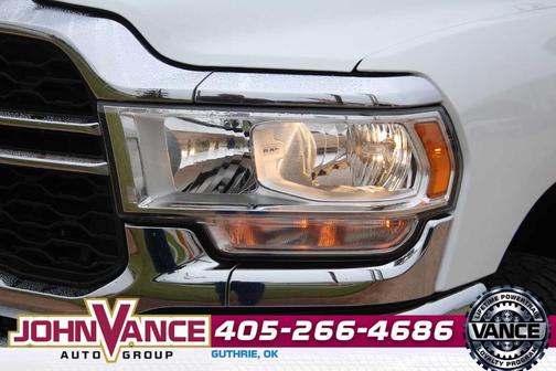 Bright White Clearcoat 2022 RAM 2500 Tradesman