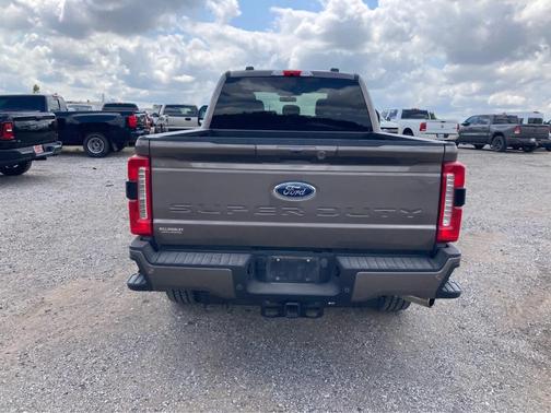2023 Ford F-250 XLT