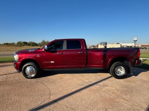 Delmonico Red Pearlcoat 2021 RAM 3500 Longhorn