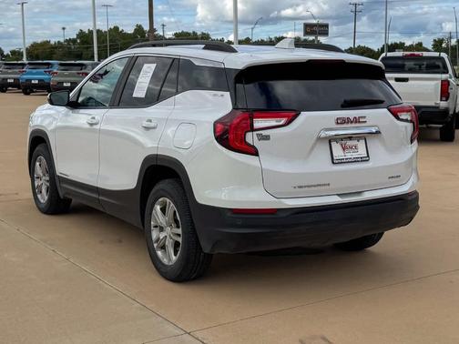 2023 GMC Terrain SLE