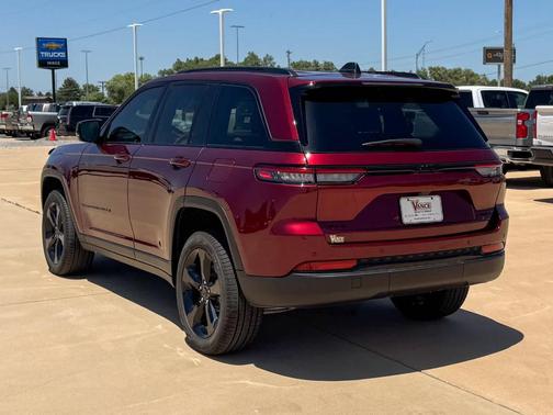2025 Jeep Grand Cherokee Limited