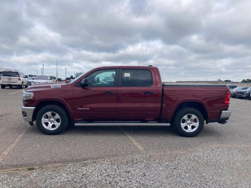 Delmonico Red Pearlcoat 2025 RAM 1500 Big Horn/Lone Star