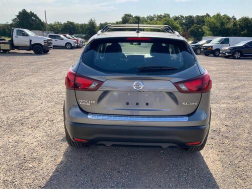 2017 Nissan Rogue Sport SL