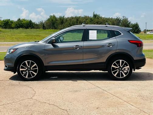 2017 Nissan Rogue Sport SL