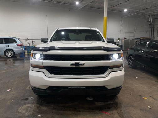 2017 Chevrolet Silverado 1500 Custom