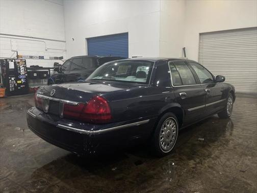 2003 Mercury Grand Marquis GS