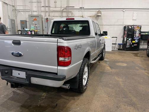 Silver Clearcoat Metallic 2007 Ford Ranger XLT SuperCab