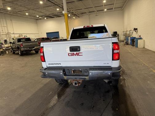 2017 GMC Sierra 2500 SLE