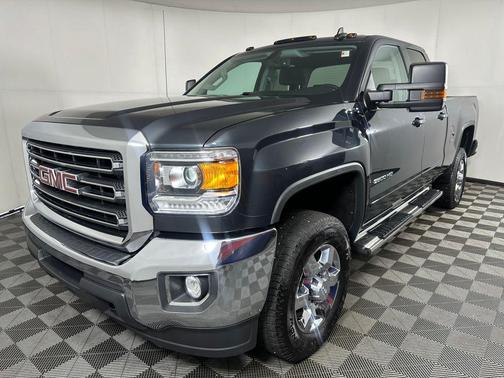 Dark Slate Metallic 2019 GMC Sierra 2500 SLE