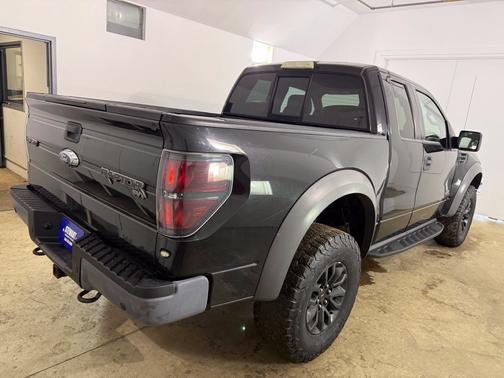 Tuxedo Black Metallic 2013 Ford F-150 SVT Raptor