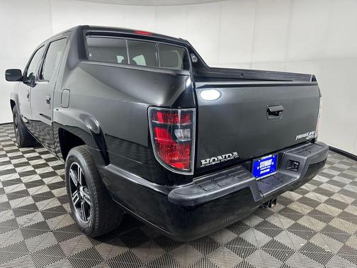 Crystal Black Pearl 2014 Honda Ridgeline Sport