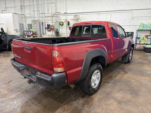 Orange 2008 Toyota Tacoma Access Cab