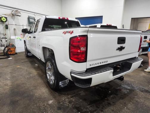 2018 Chevrolet Silverado 1500 Custom