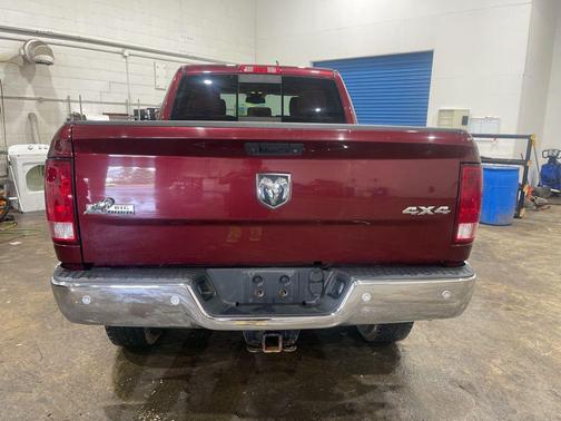 2017 RAM 2500 Big Horn Crew Cab 4x4 6'4' Box