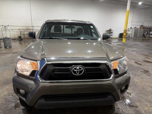 2014 Toyota Tacoma Base