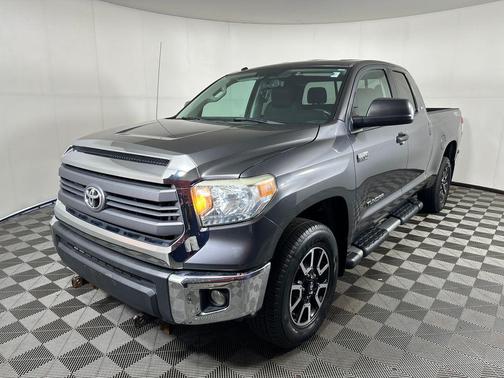 Magnetic Gray Metallic 2014 Toyota Tundra SR5