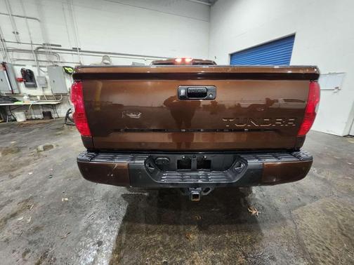 2016 Toyota Tundra SR5