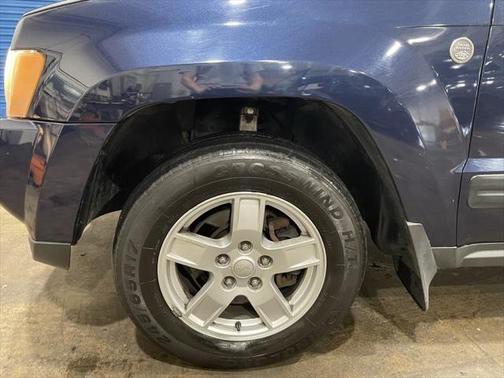 2005 Jeep Grand Cherokee Laredo