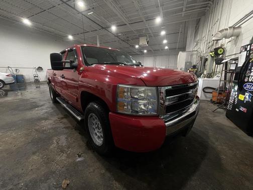 2007 Chevrolet Silverado 1500 LT1 Crew Cab