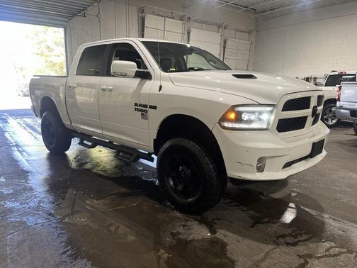 2014 RAM 1500 Sport