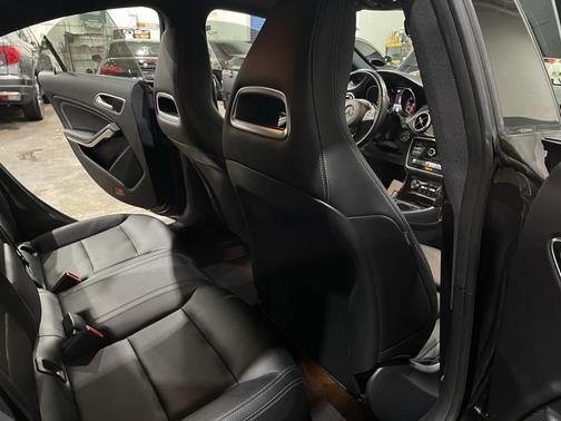 2019 Mercedes-Benz CLA 250 4MATIC