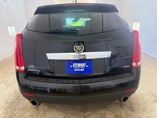 Black Raven 2013 Cadillac SRX Base