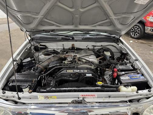 2002 Toyota Tacoma Xtracab