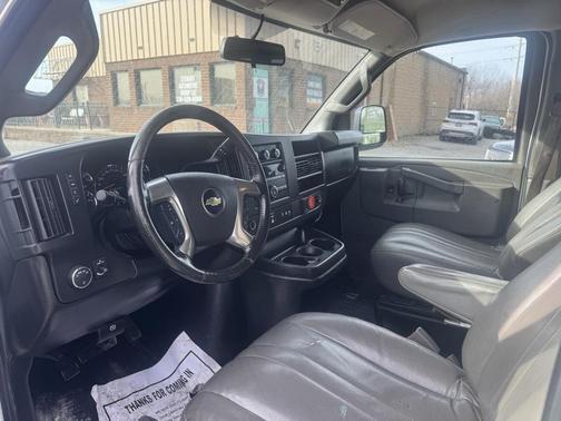 2017 Chevrolet Express 3500 LS