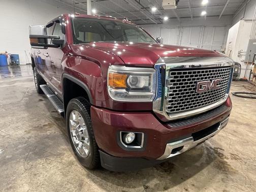 2015 GMC Sierra 2500 Denali