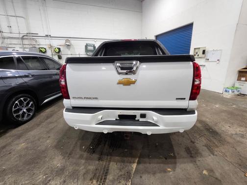 2012 Chevrolet Avalanche 1500 LTZ