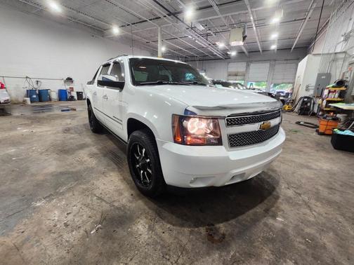 2012 Chevrolet Avalanche 1500 LTZ
