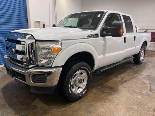 Oxford White 2015 Ford F-250 XLT