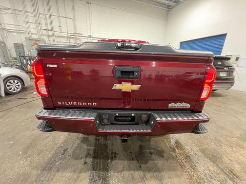 2016 Chevrolet Silverado 1500 High Country