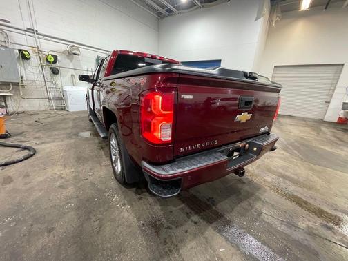 2016 Chevrolet Silverado 1500 High Country