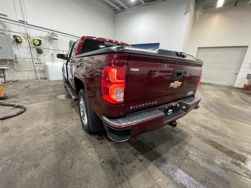 2016 Chevrolet Silverado 1500 High Country