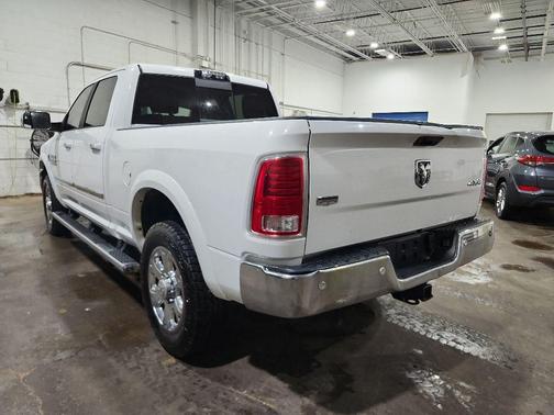 Bright White Clearcoat 2017 RAM 2500 Laramie Crew Cab 4x4 6'4' Box