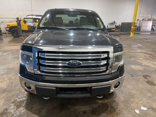 Tuxedo Black Metallic 2013 Ford F-150 Lariat