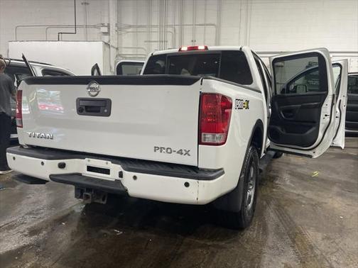 2015 Nissan Titan PRO-4X