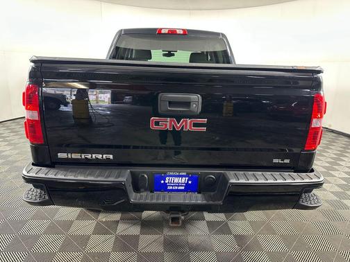 Onyx Black 2017 GMC Sierra 1500 SLE