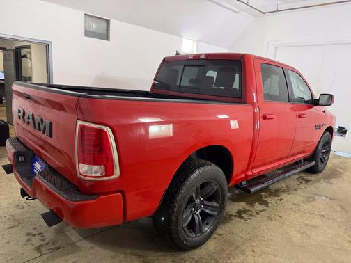 Flame Red Clearcoat 2018 RAM 1500 Night