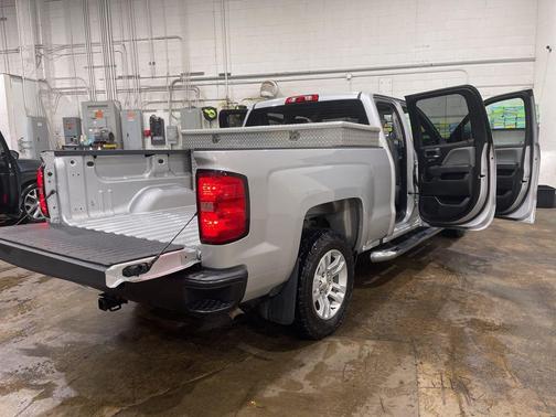 2018 Chevrolet Silverado 1500 WT