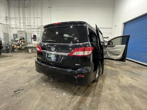 2015 Nissan Quest SV