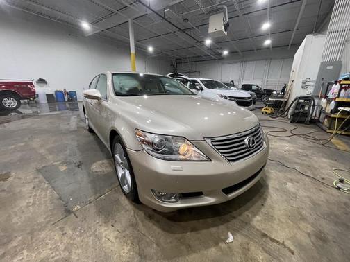 2010 Lexus LS 460 Base