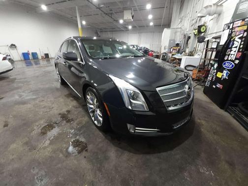 2013 Cadillac XTS Platinum