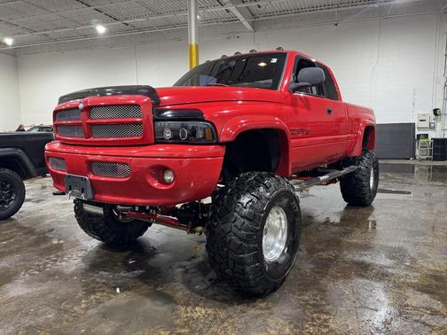 1999 Dodge Ram 2500 Base