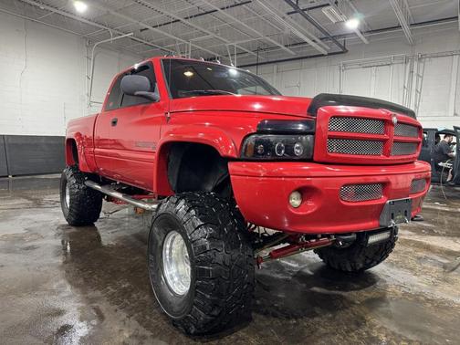 1999 Dodge Ram 2500 Base