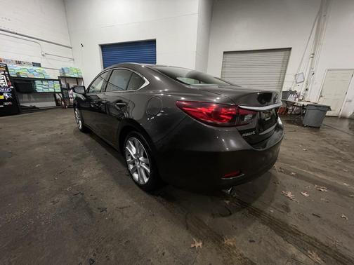 2016 Mazda Mazda6 i Touring